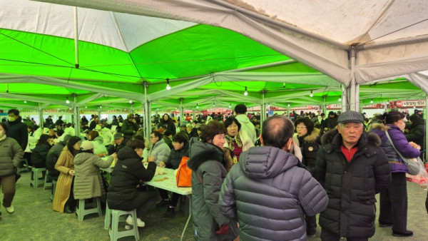 축제장 내부 모습2.jpg